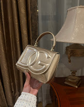 new-luxury-designer-bags-nm6878