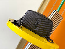 new-luxury-designer-bags-nm3710