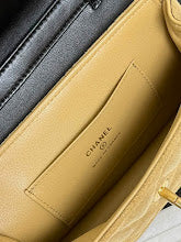 new-luxury-designer-bags-nm6266