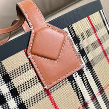 new-luxury-designer-bags-nm5660