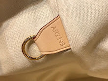 new-designer-premium-bags-nm4138