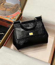 new-luxury-designer-bags-nm7231