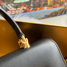new-luxury-designer-bags-nm6870