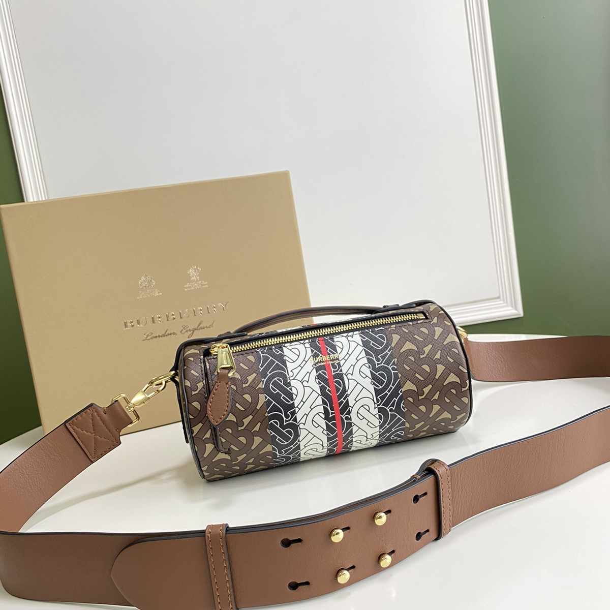 Elite Carryalls