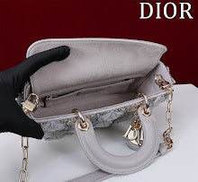new-luxury-designer-bags-nm7338