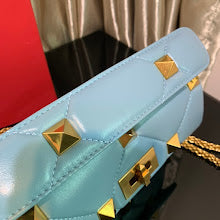 new-luxury-designer-bags-nm2562