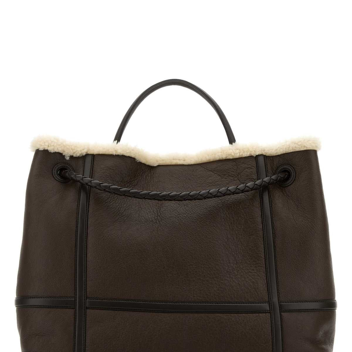 Bottega Veneta Women Brown Leather Large Andiamo Handbag