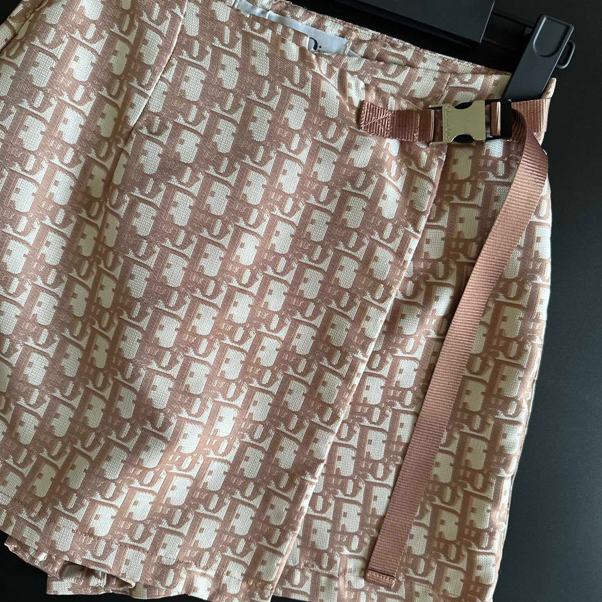 CD SHORTS