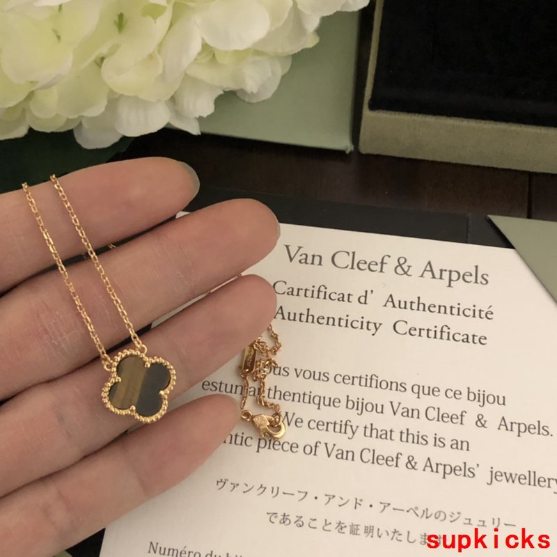 Van Cleef & Arples Jewelry