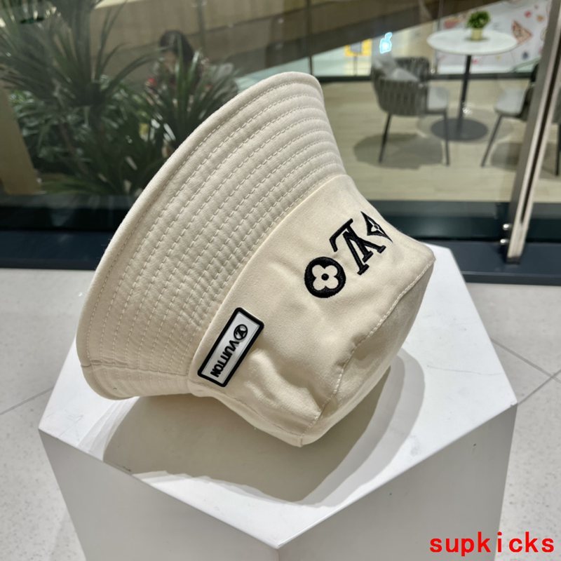 Louis Vuitton Luxury Cap