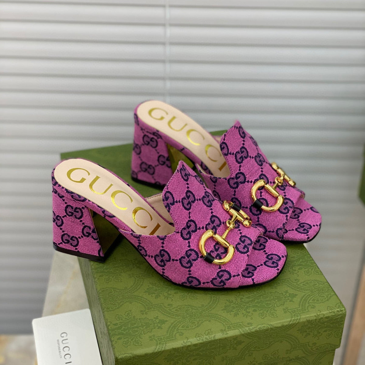 SE506  Size 5-10 Heels:7.5cm Material: Cowhide Lining: Sheep skin Sole: Italian leather