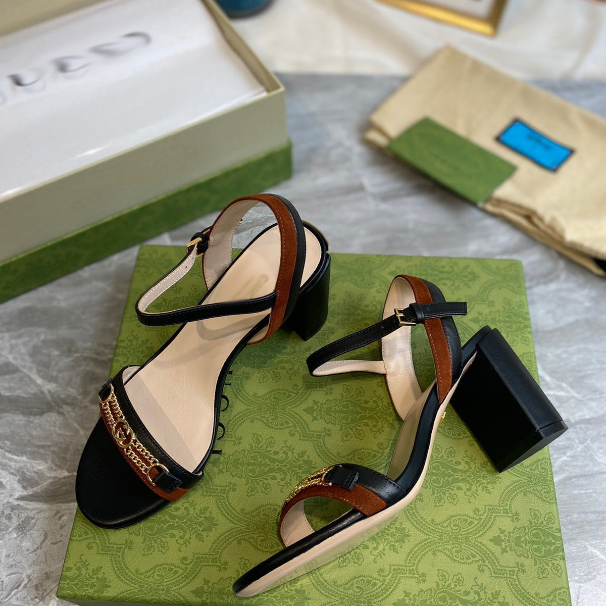 SE553  Size 4-9 Heels:7.5cm Material: Cowhide Lining: Sheep skin Sole: Italian leather