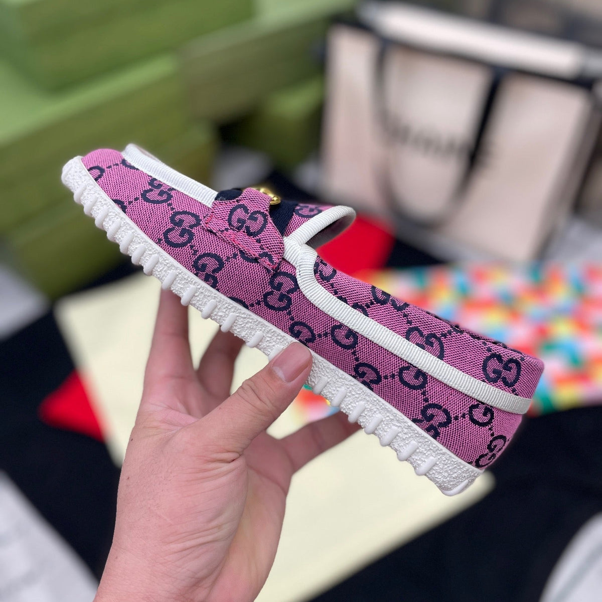 SE563  Size 4-9