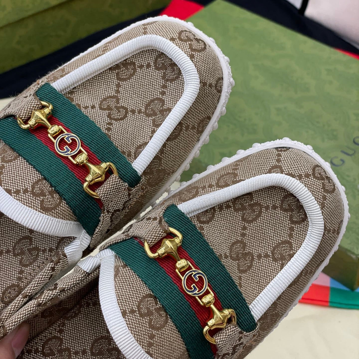 SE565  Size 4-9