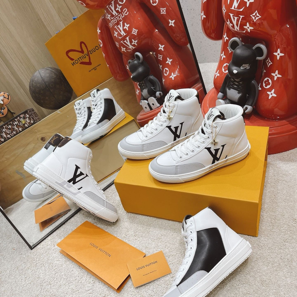 SE618  Men's Size 6-10   Women's Size 4-9