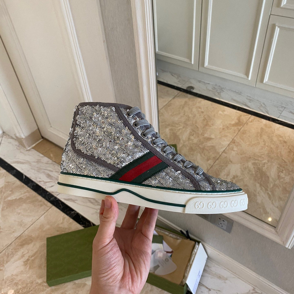 SE627  Size 5-10