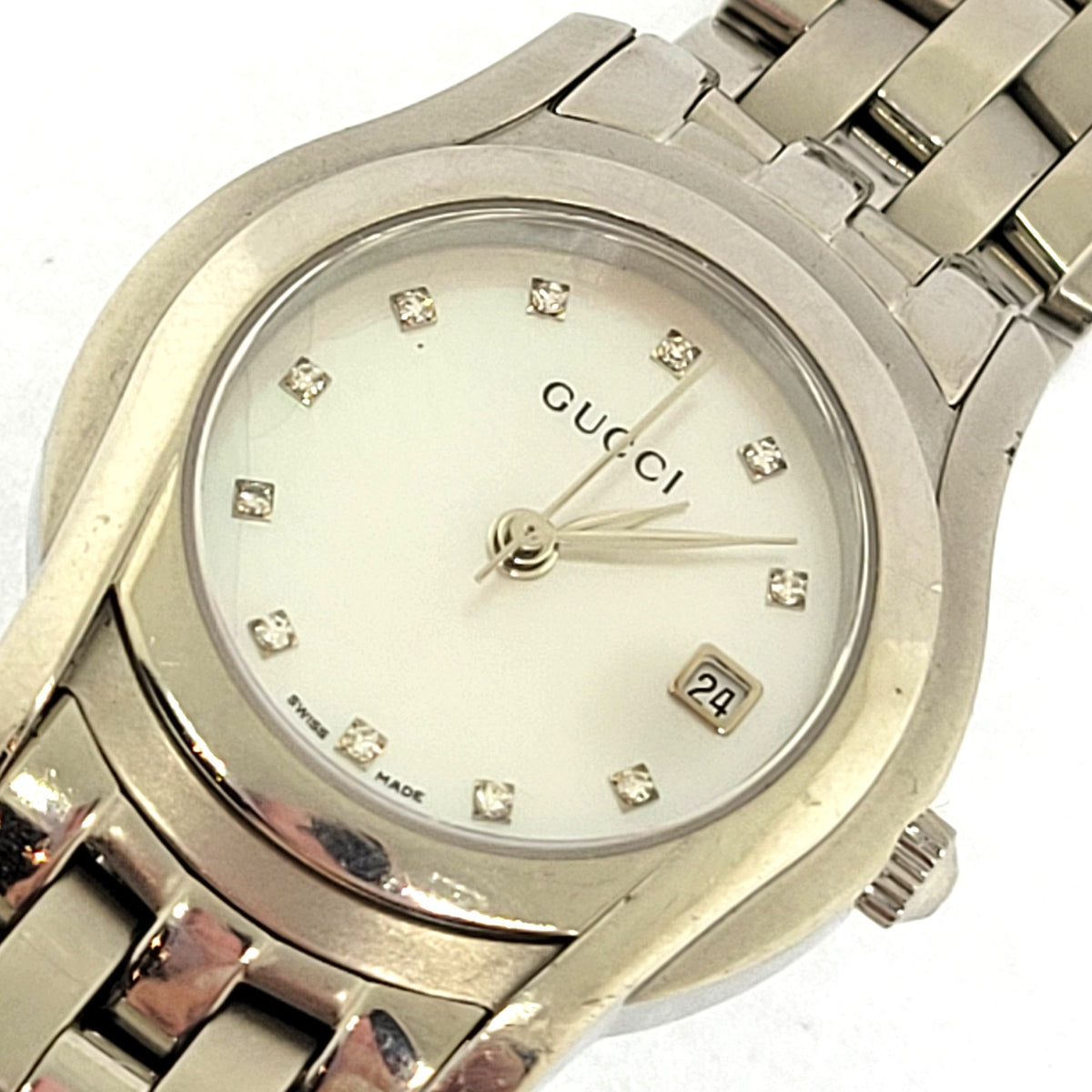 S/S Ladies Gucci watch with M.O.P and Diamond Dial