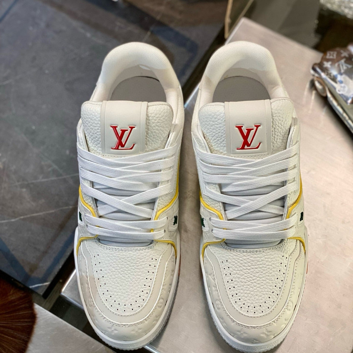 LOU TRAINERS