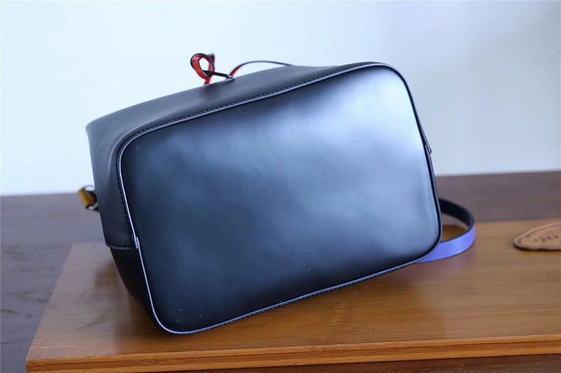 I W Fashion Lu-Vi bags - 8574