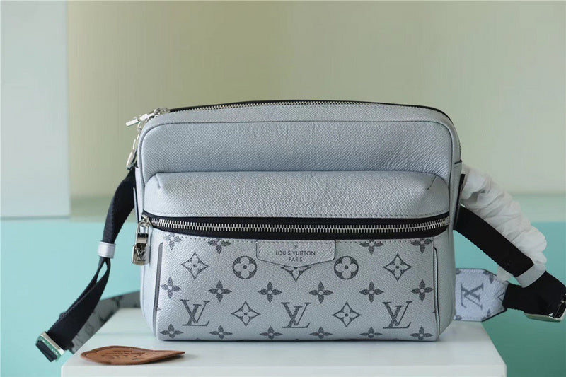 I W Fashion Lu-Vi bags - 10196