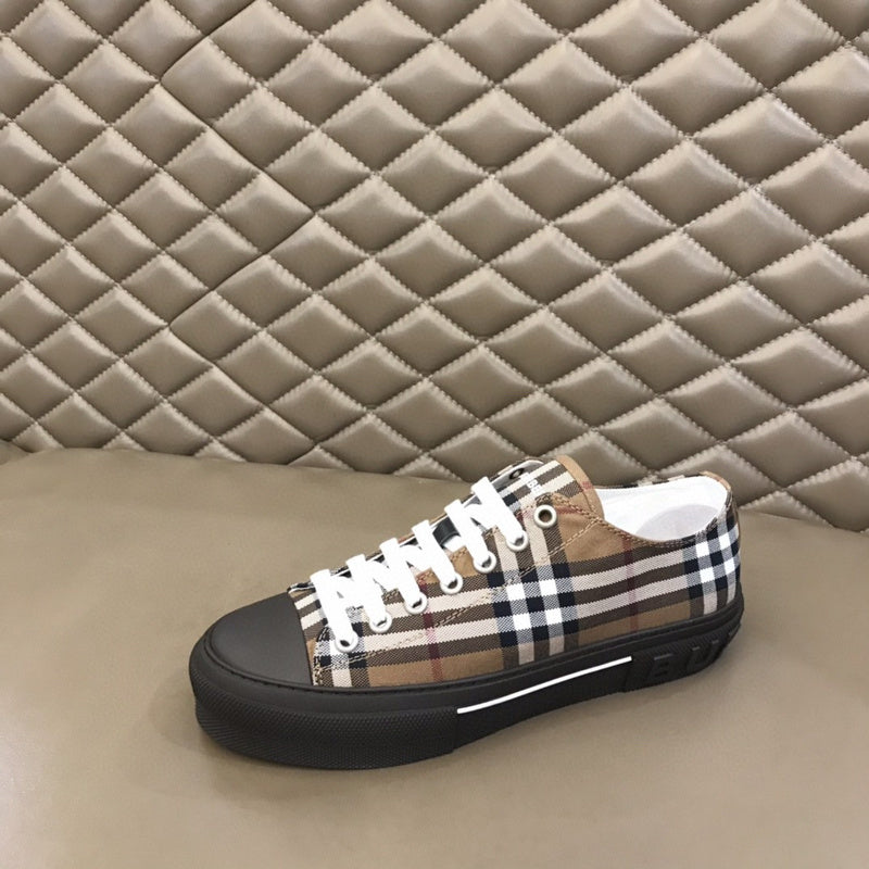 Burberry Luxury Shoes