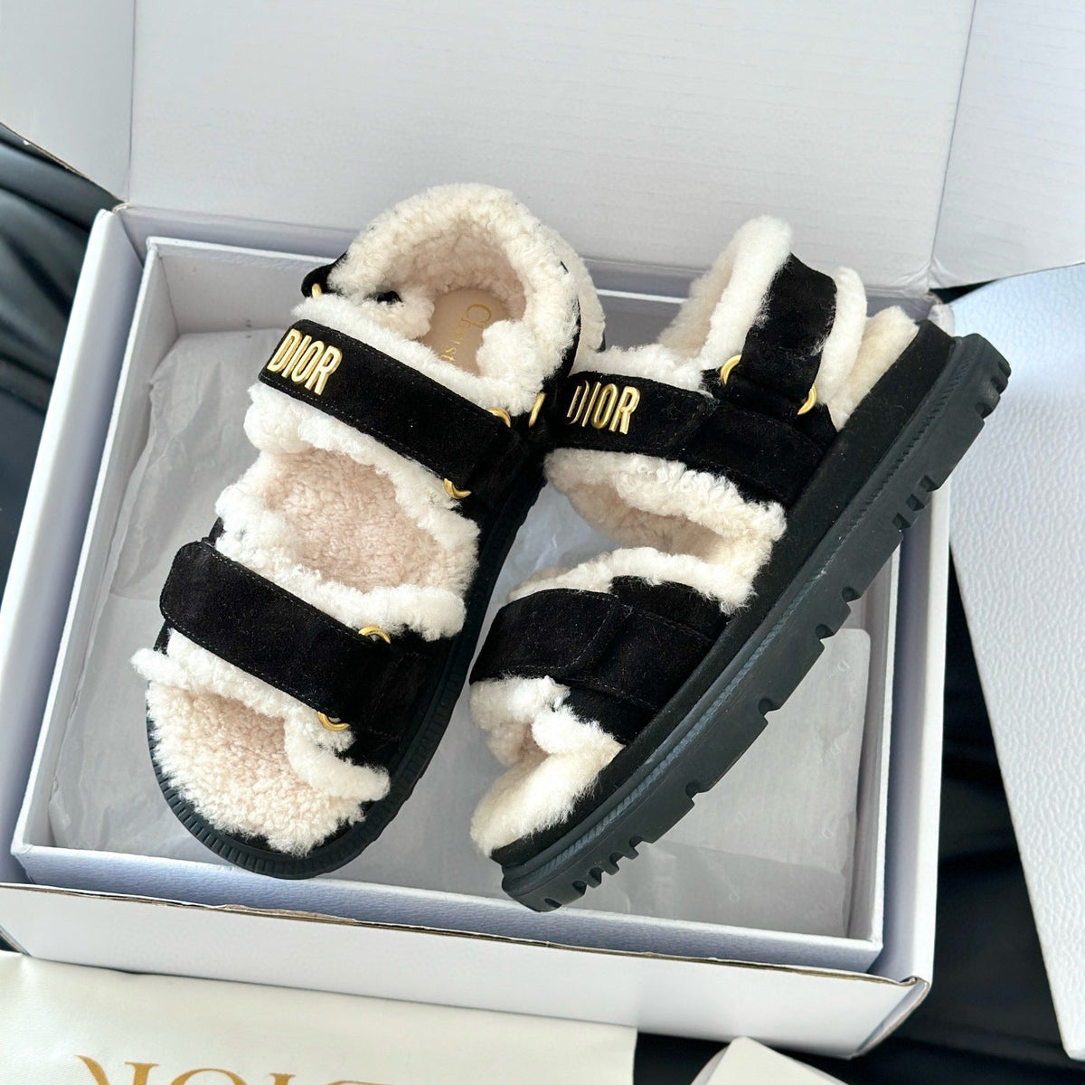 CD SANDALS