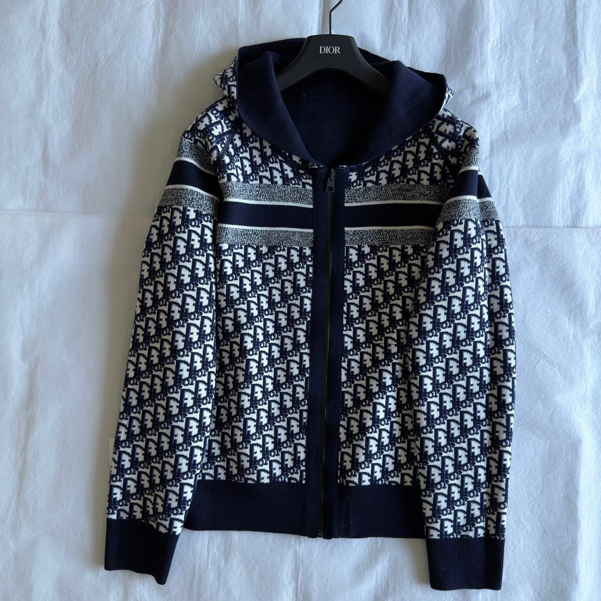 CD ZIP HOODIE
