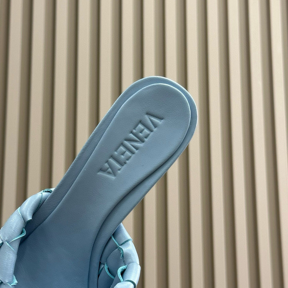 BV BLINK MULE