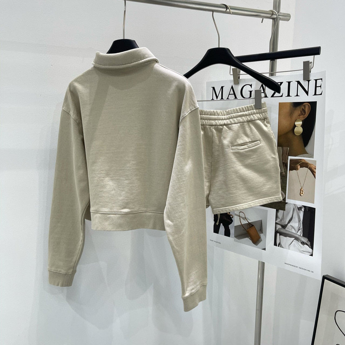 MIU M SWEATSHIRT