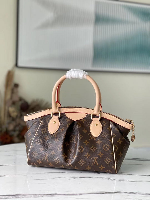 I W Fashion Lu-Vi bags - 17150