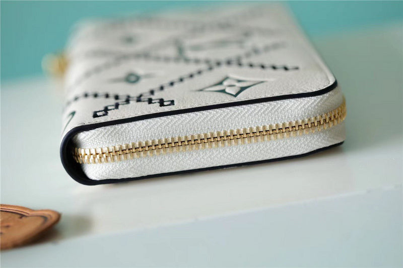I W Fashion Lu-Vi bags - 8891