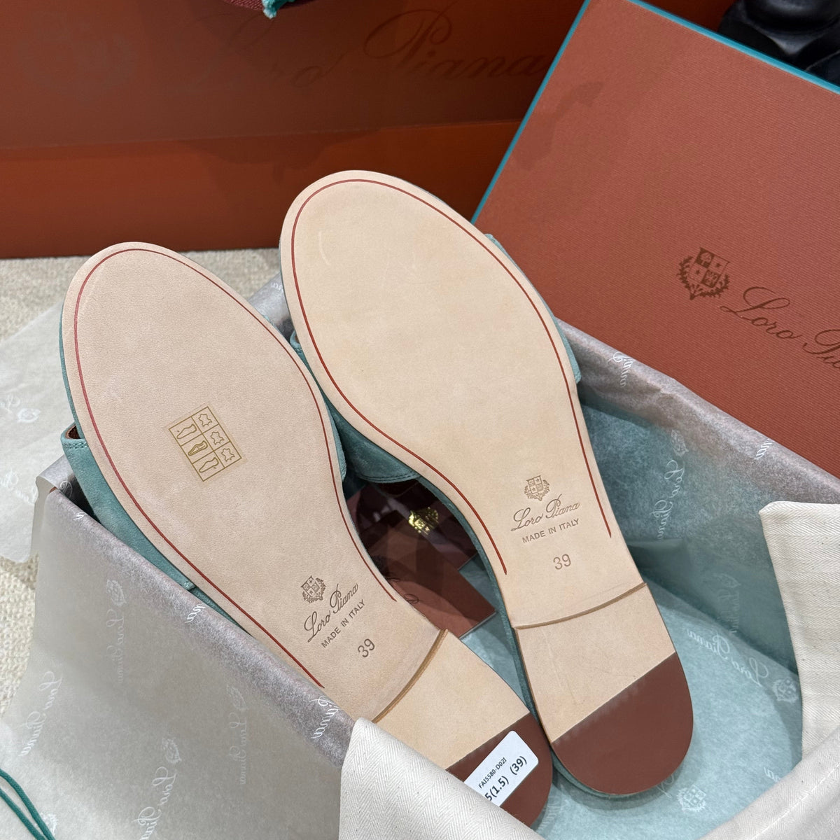 LORO P SUMMER CHARM SLIPPER