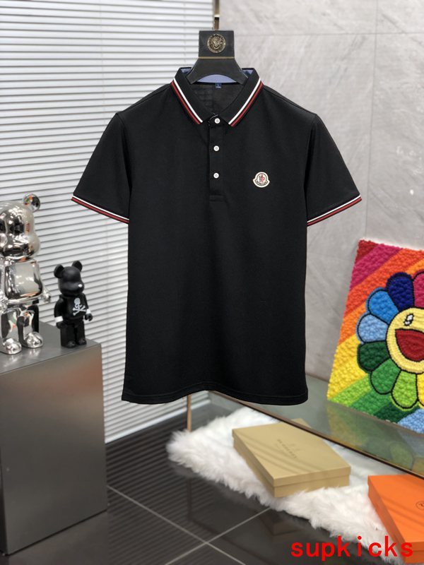 Moncler Luxury Cloth