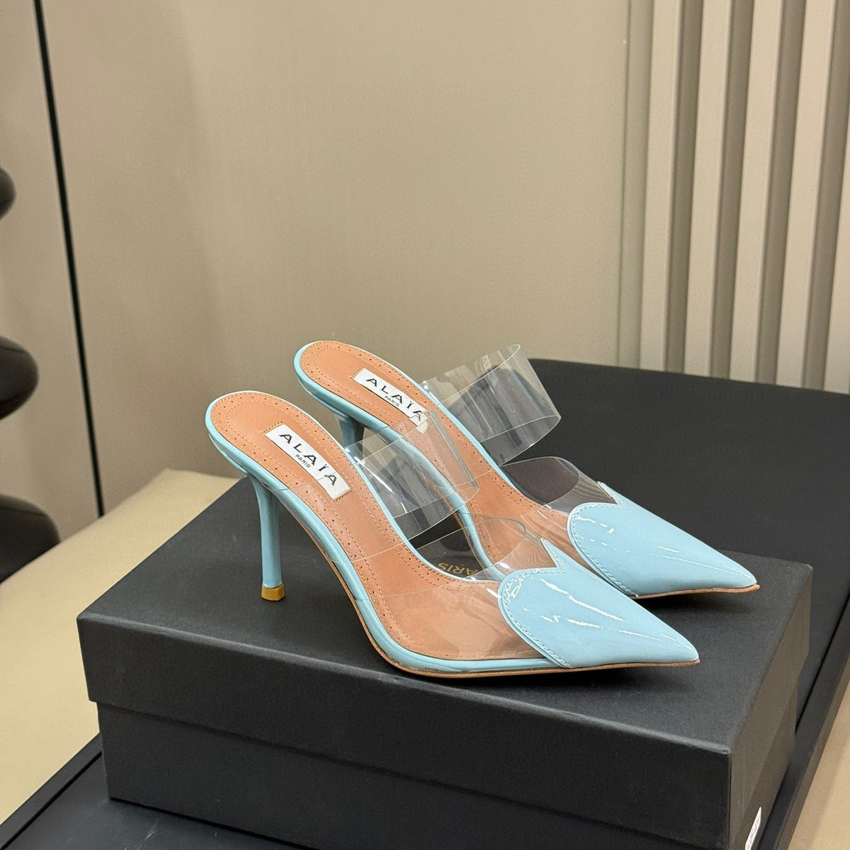 ALAIA HEELS