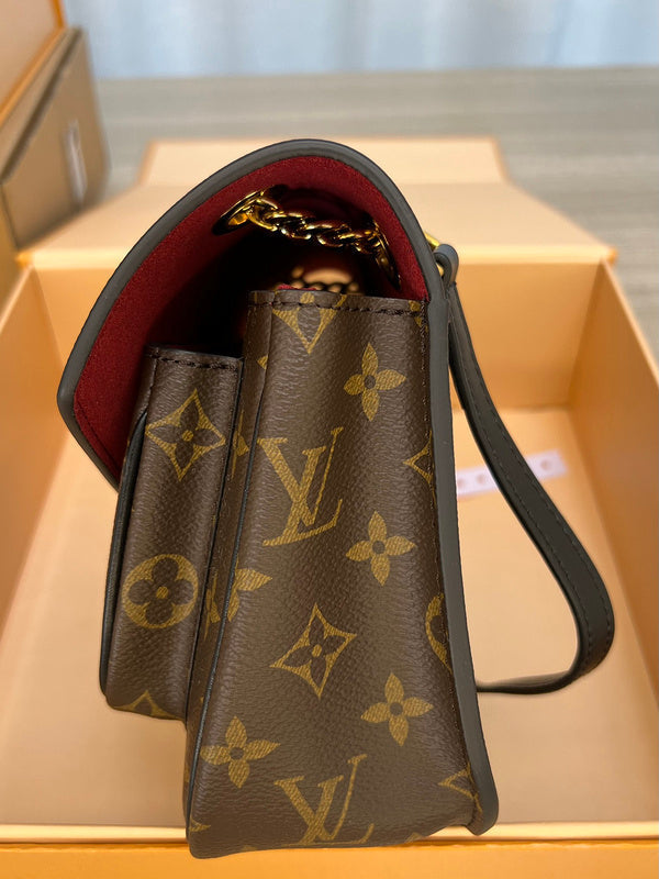 I W Fashion Lu-Vi Bags - 16782