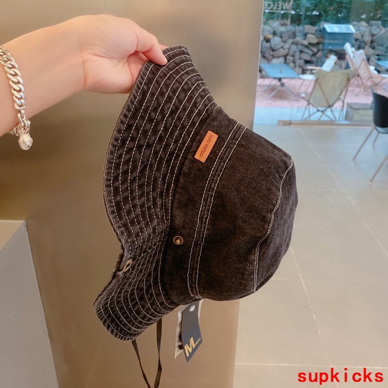 Louis Vuitton Luxury Cap