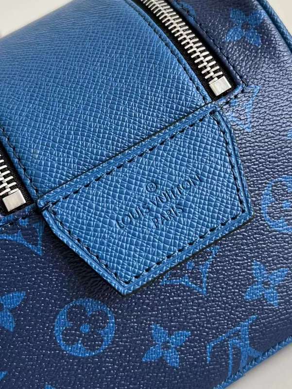LOV2 Bags - Luxurious Bags  678