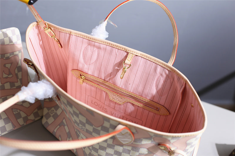 I W Fashion Lu-Vi bags - 8080