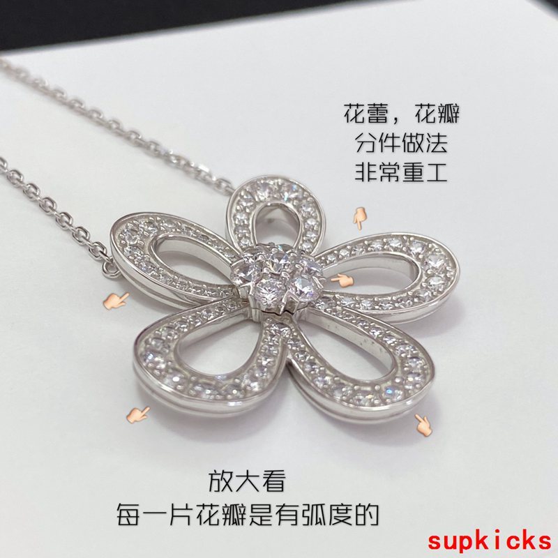 Van Cleef & Arples Jewelry