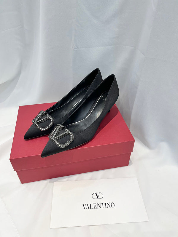 Valentino GARAVANI Luxury Shoes