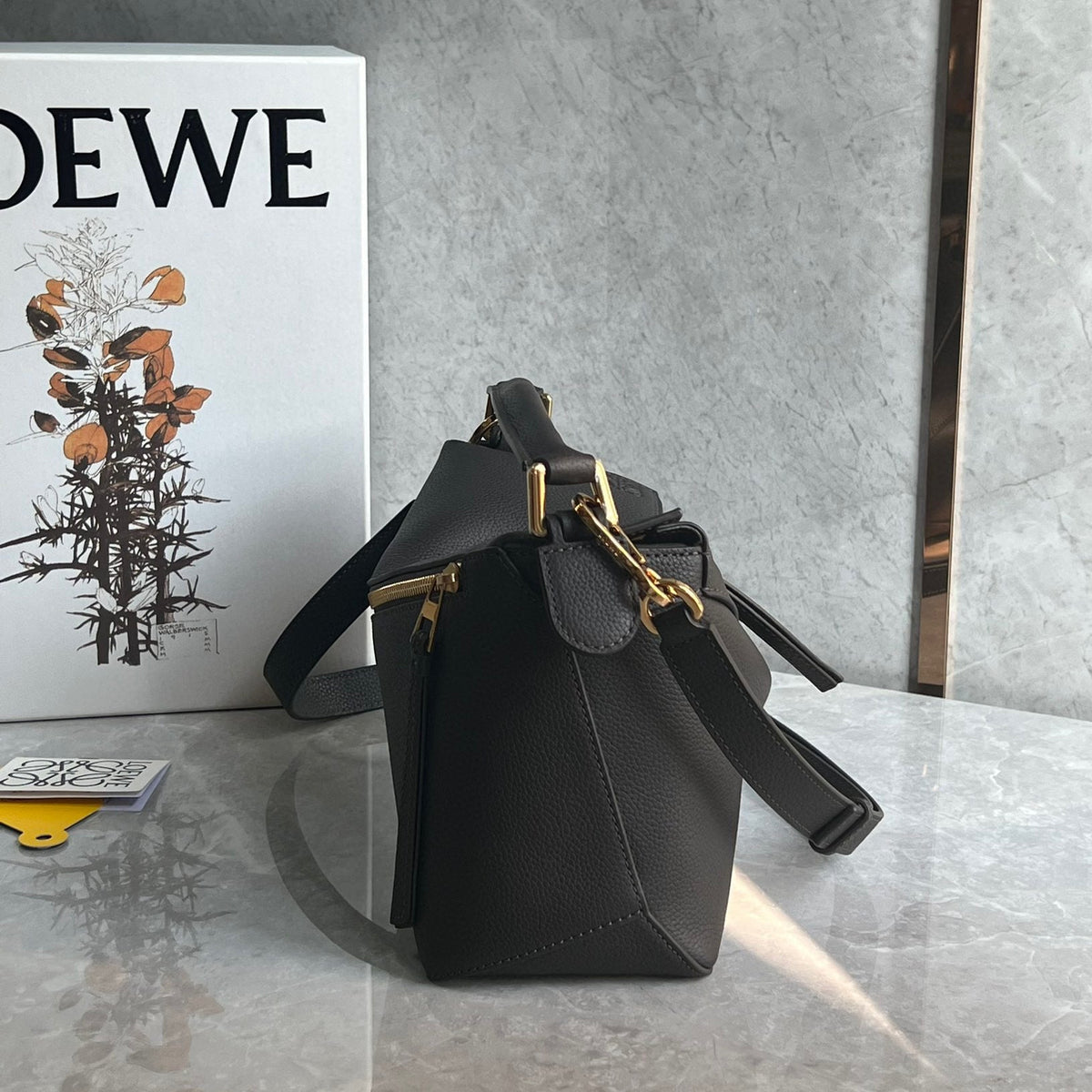 LOEW SMALL PUZZLE EDGE BAG