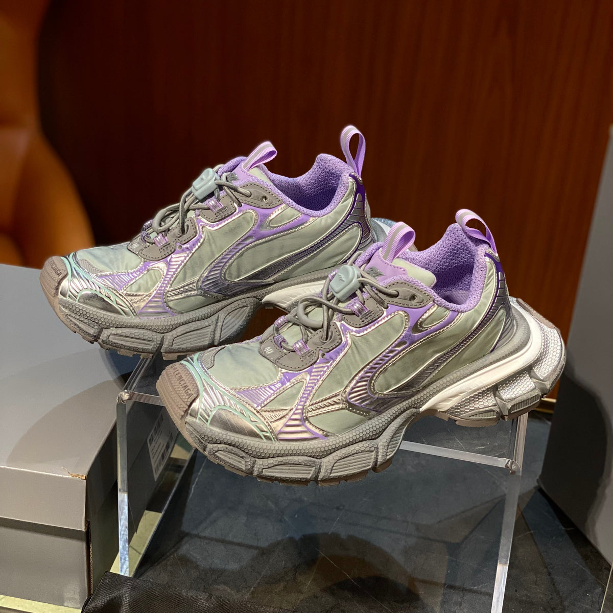 BAL 3XL TRAINERS