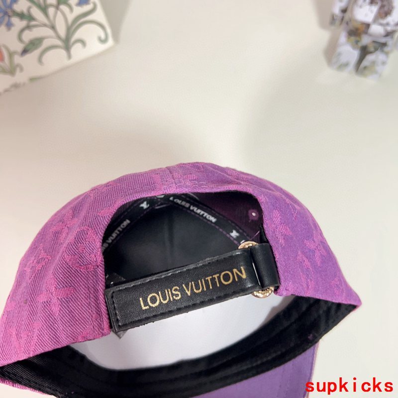 Louis Vuitton Luxury Cap