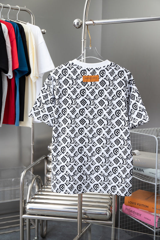 Louis Vuittion Luxury T-Shirt