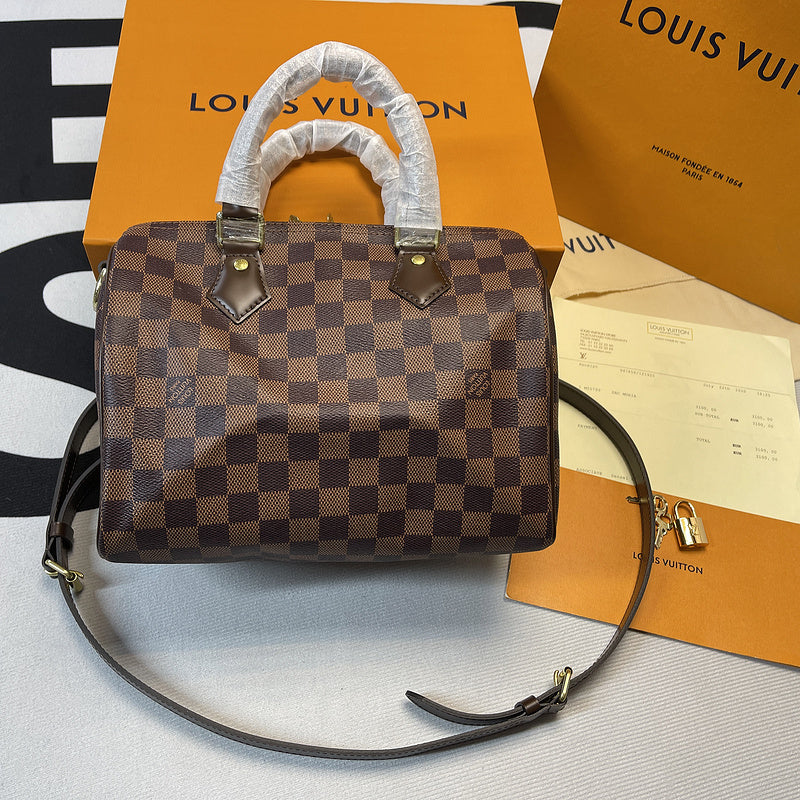 I W Fashion Lu-Vi bags - 8149