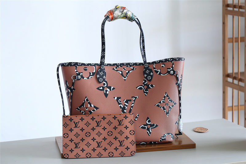 I W Fashion Lu-Vi bags - 8078