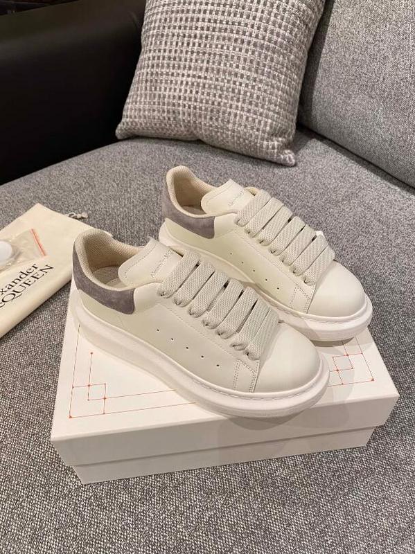 Mila's Edit - AQ Men SHoes - 282