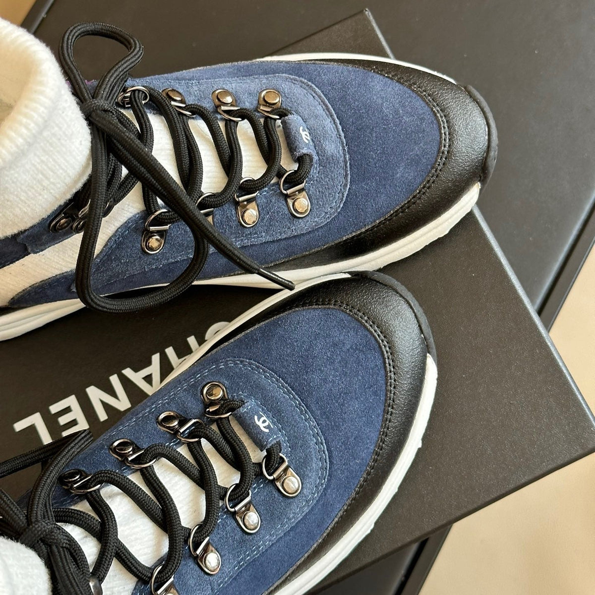 CC TRAINERS