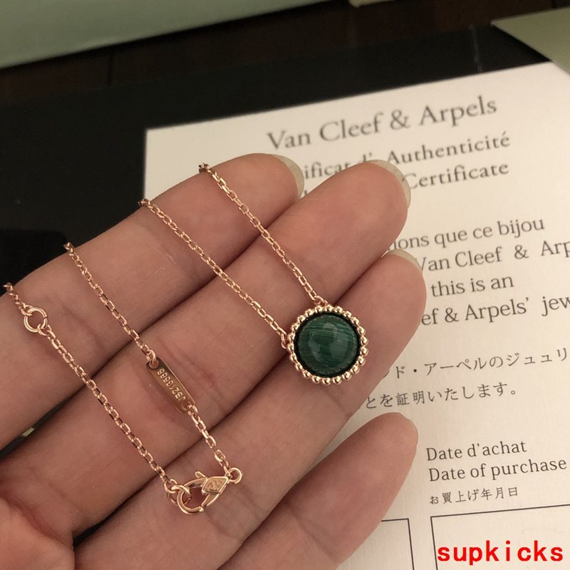 Van Cleef & Arples Jewelry