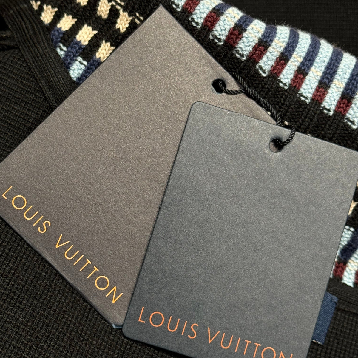 LOU ZIP SWEATSHIRT
